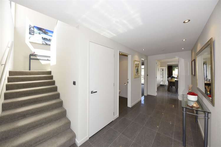 27 Strowan Road Strowan_11