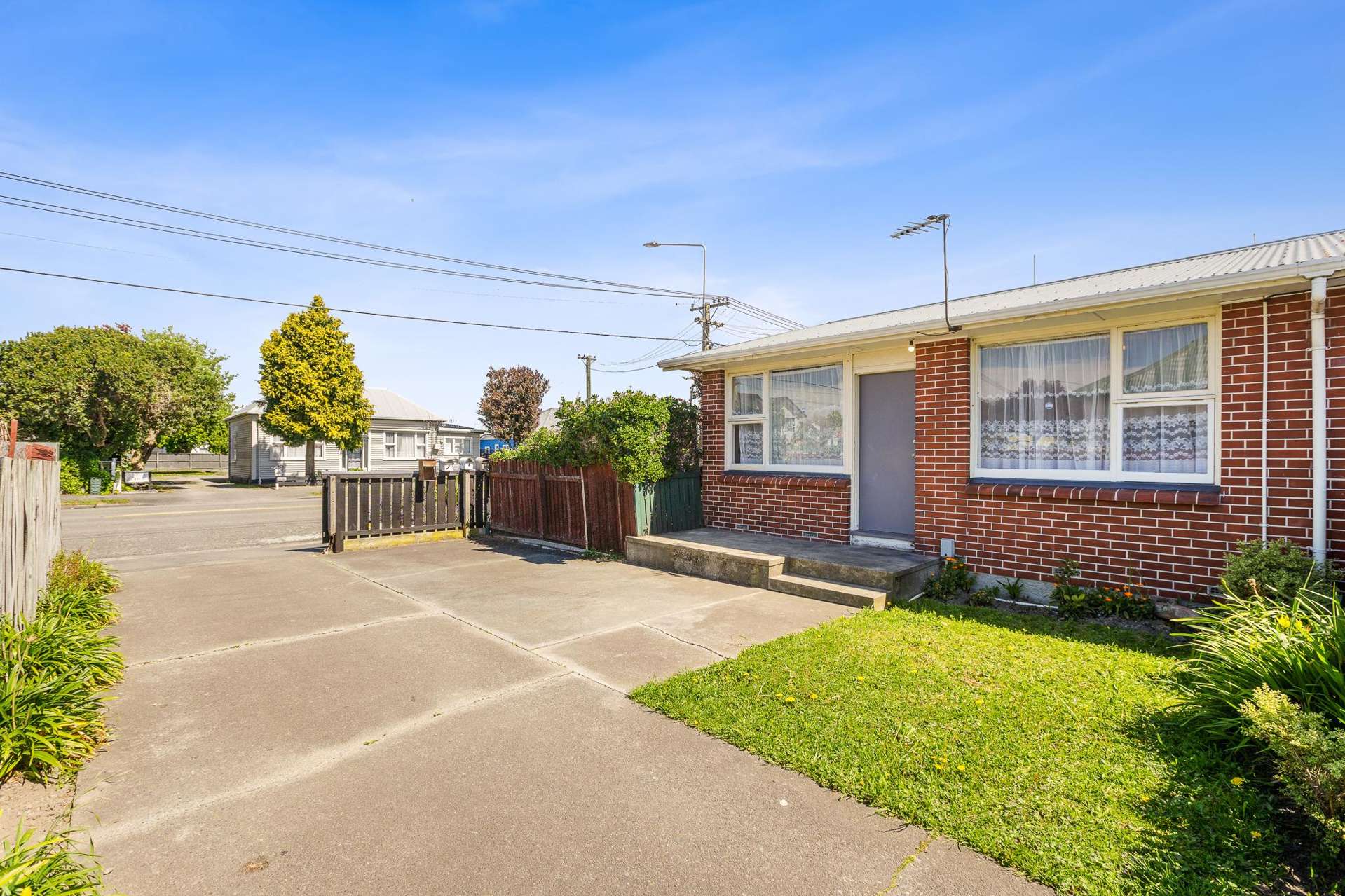 1/609 Hereford Street Linwood_0