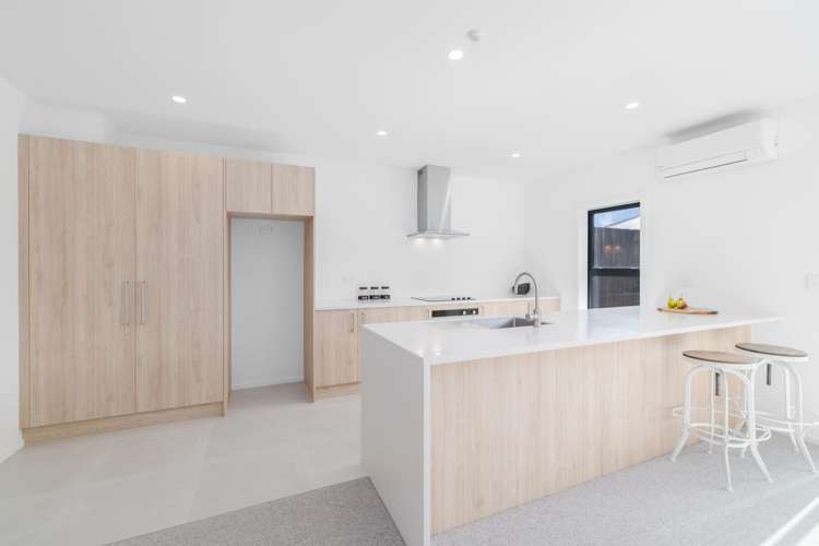 3/5 Kairua Lane Wigram_10