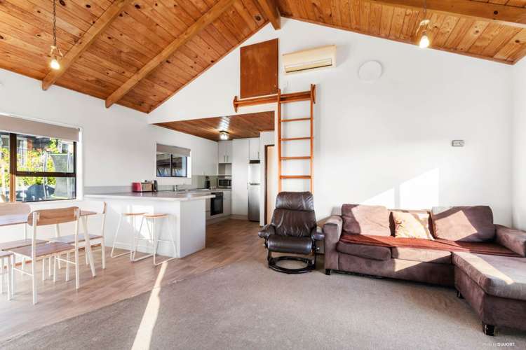 171b Kitchener Road_0