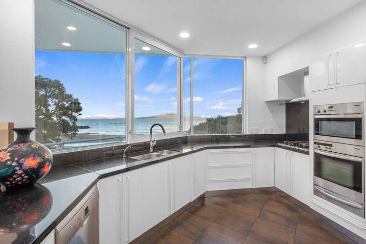 1/9 The Esplanade Castor Bay_17