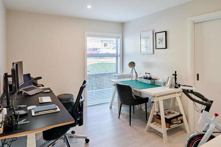 10 Madeira Close Whitby_18