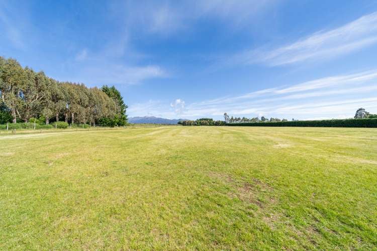 235 Sinclair Road Te Anau_12