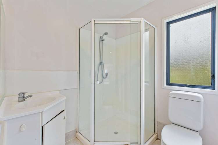 20/3 The Avenue Albany_9