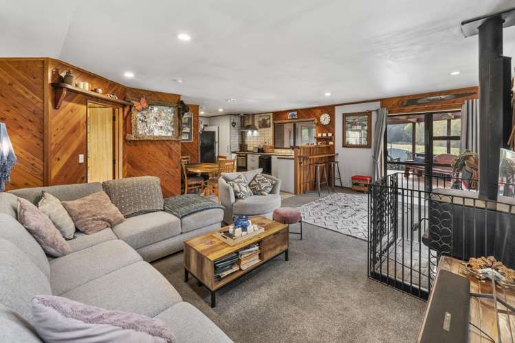 170 Pigeon Valley South Branch Road Wakefield_12