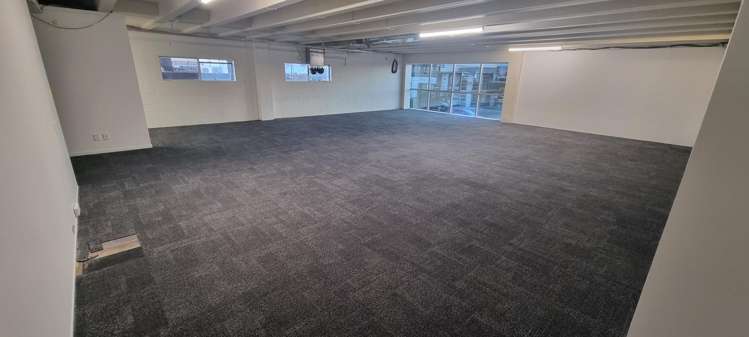 34 Barrys Point Road Takapuna_3