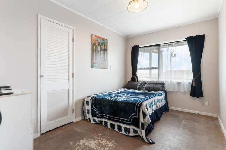 1/22 Madigan Place Glendene_8