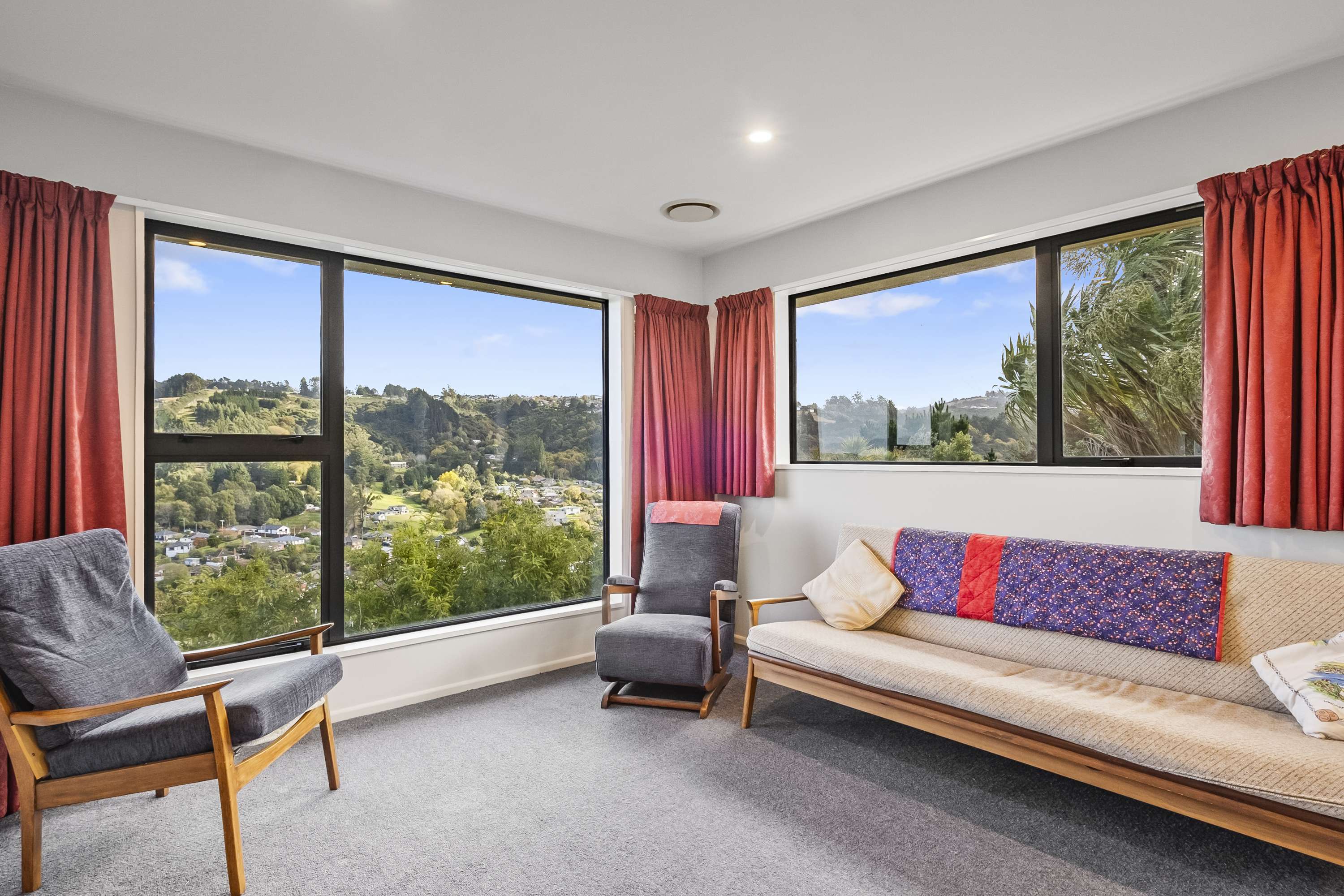 37 Pitcairn Street Belleknowes Dunedin City Houses for Sale One