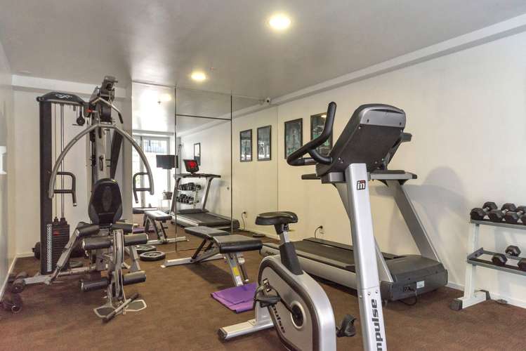 1319/10 Waterloo Quadrant Auckland Central_13