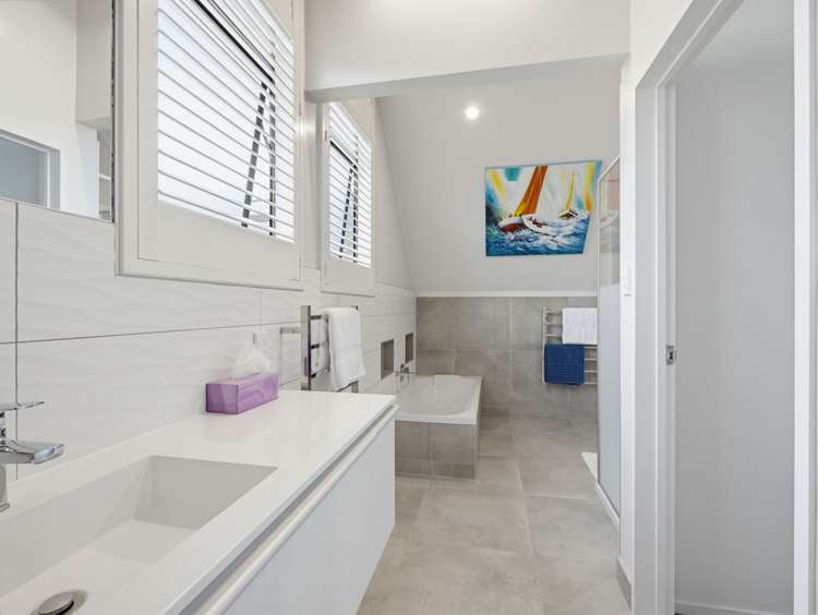 74B Grand Vue Road Kawaha Point_24
