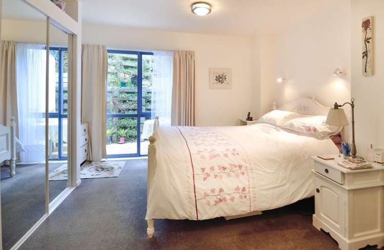 2g Weranui Road Waiwera_12