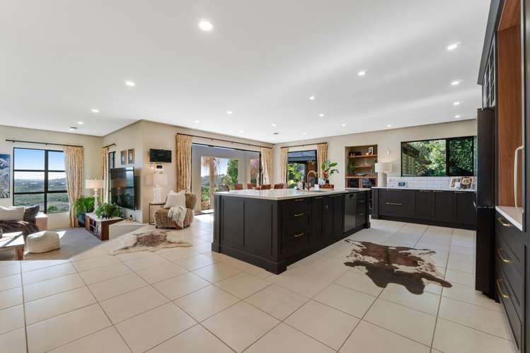 498 Redoubt Road Flat Bush_4
