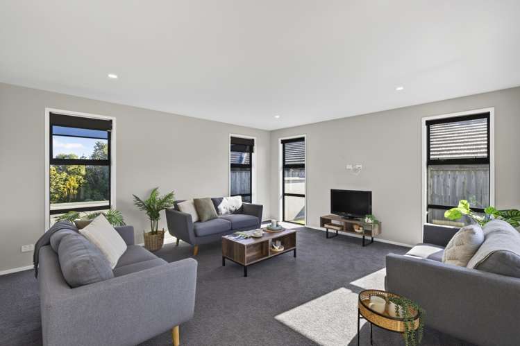 10 Masters Lane Waitara_19