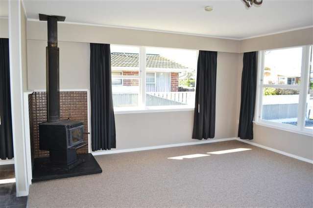 13 Hale Street Blenheim Central_2