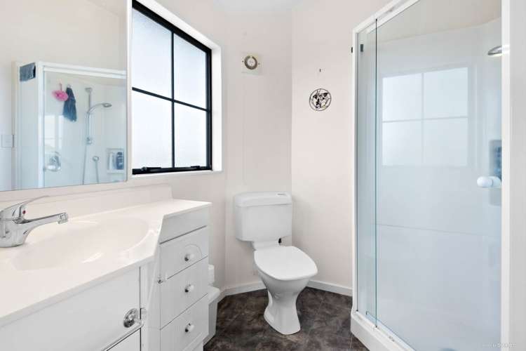 3 Bannings Way Hobsonville_11