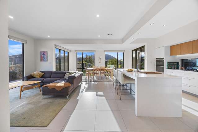 5 Valley Crescent Wanaka_1