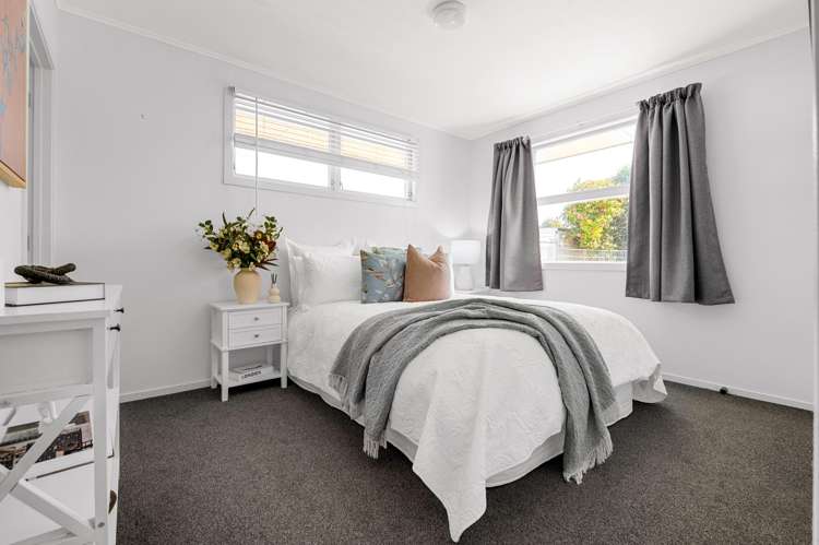 25 Pulham Crescent Queenwood_10