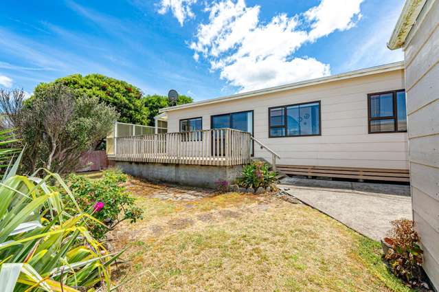 13 Okiwa Terrace Waiinu Beach_2