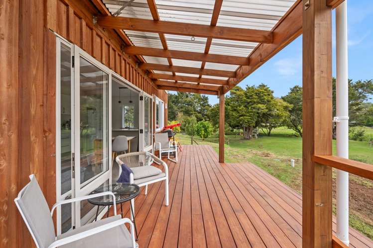 6 Tavinor Road Otaika Valley_26