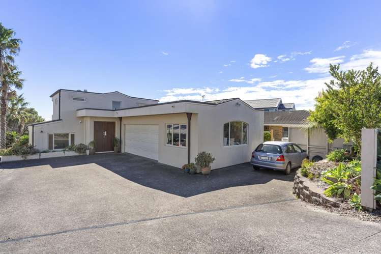 1442 Whangaparaoa Road_1