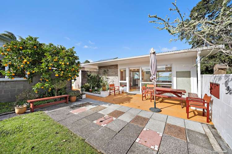 31 Swan Crescent Pakuranga_6