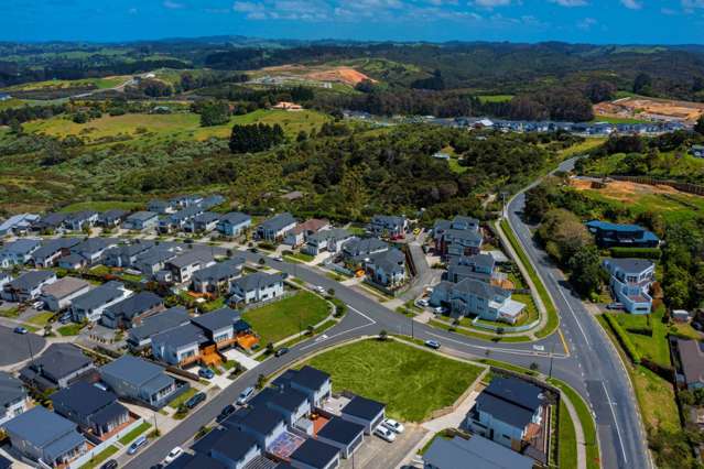 1  Manawa/60 Ascension Crescent Orewa_2