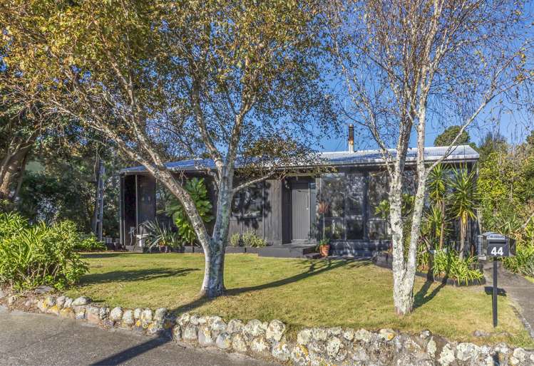 44 Kahu Road Paremata_23