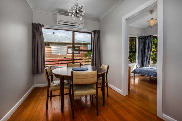 1 Bay Drive Titahi Bay_3