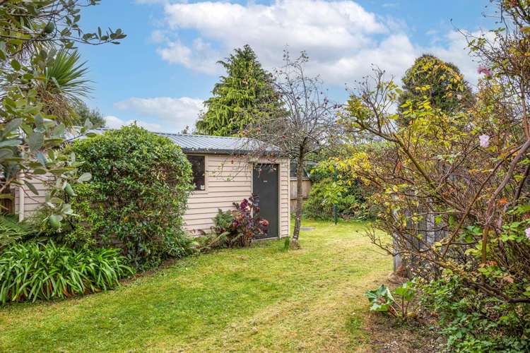 20 Birdwood Avenue Beckenham_17