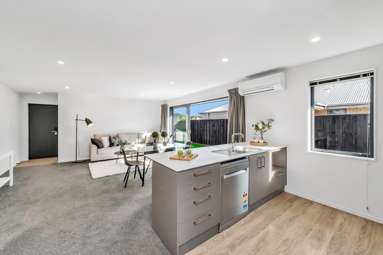 31 Tobollie Drive_3