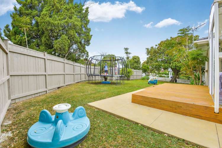 2 Pennycook Place Sunnyhills_5