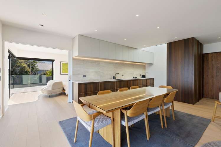 82 Princes Drive Britannia Heights_8