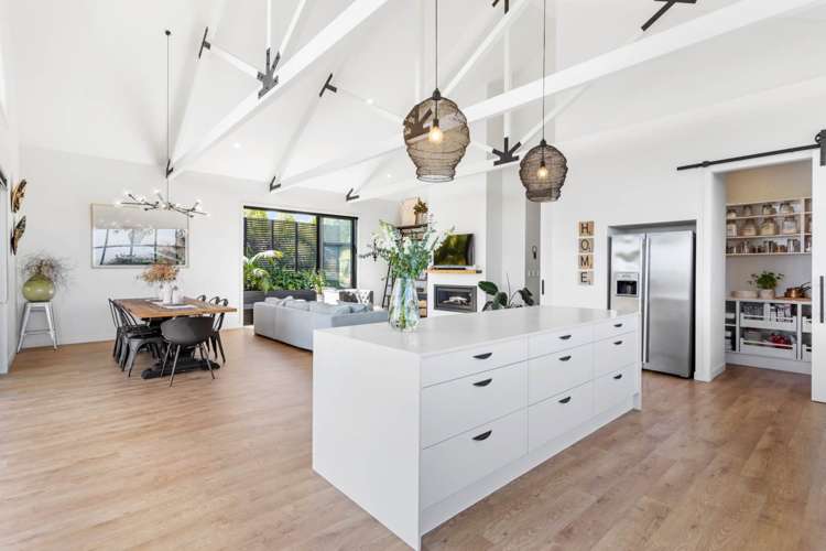 43 Cedar Terrace Stanmore Bay_25