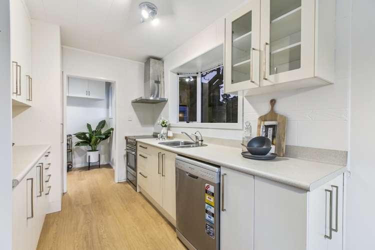 16 Dunstall Place Mangere Bridge_6