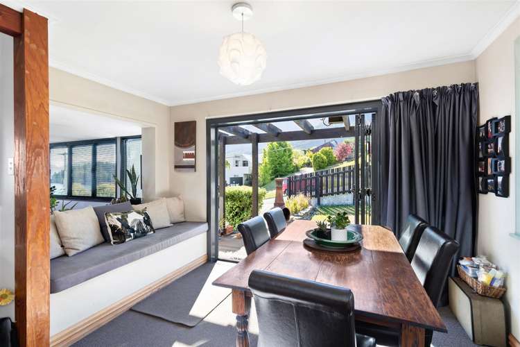 9 Suburb Street Queenstown_10