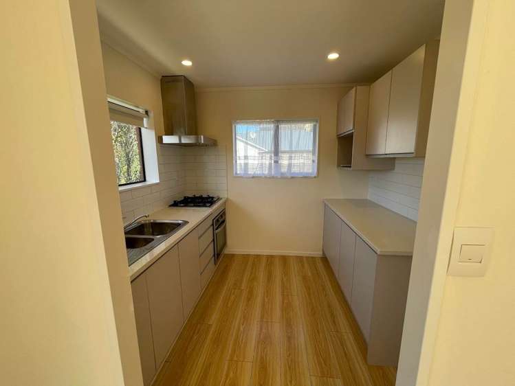 7/3195 Great North Road New Lynn_9