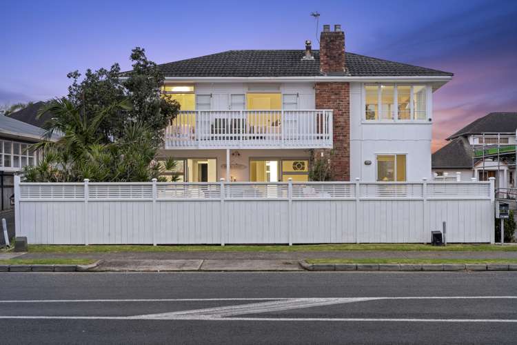 7 Hostel Access Road Eastern Beach_27