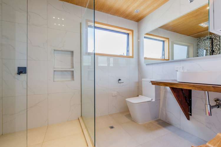 77 Apirana Avenue Glen Innes_9