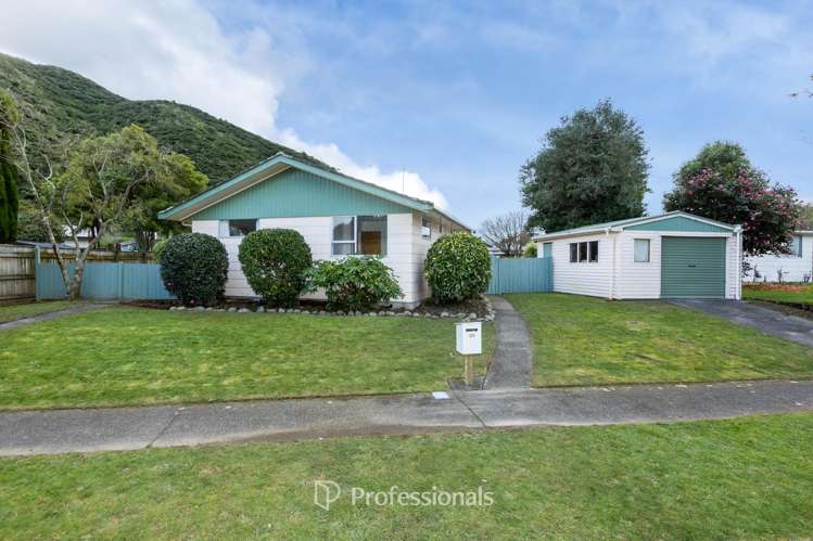 35 Larchmont Grove_0