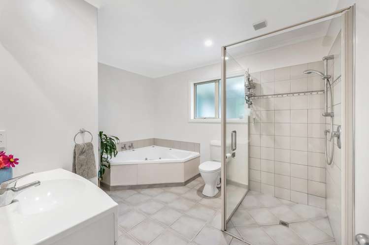 211 Bangor Road Darfield_18