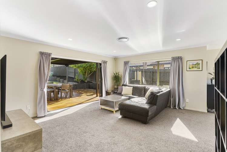 71 Kath Hopper Drive Orewa_9
