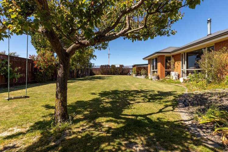 12 Vorbach Place Renwick_17