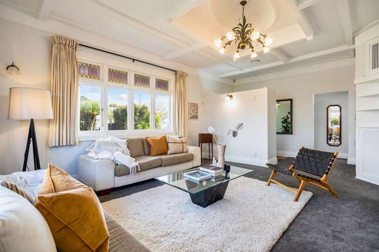 85 Alberton Avenue Mount Albert_5