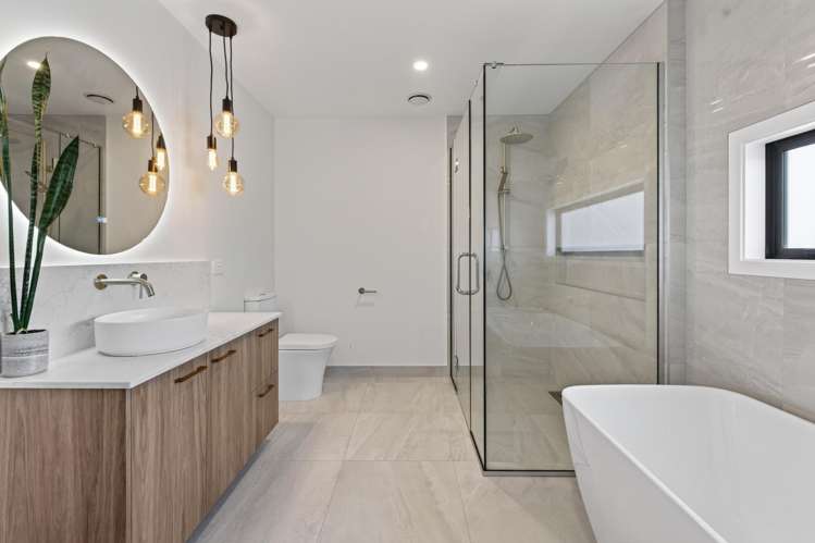 215 Creyke Road Darfield_16