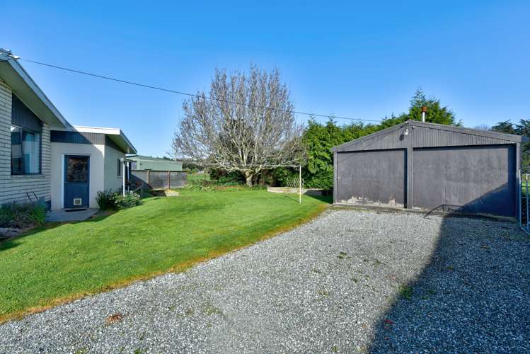 86 Seaward Road Edendale_12