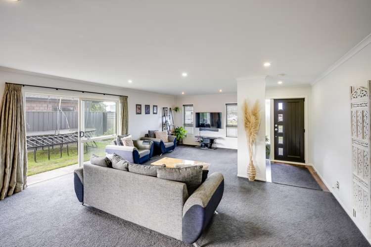 28 Tasman Drive Poraiti_7