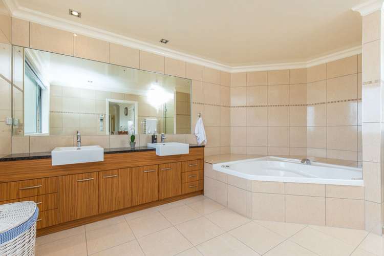 27 Sovereign Street Flat Bush_9