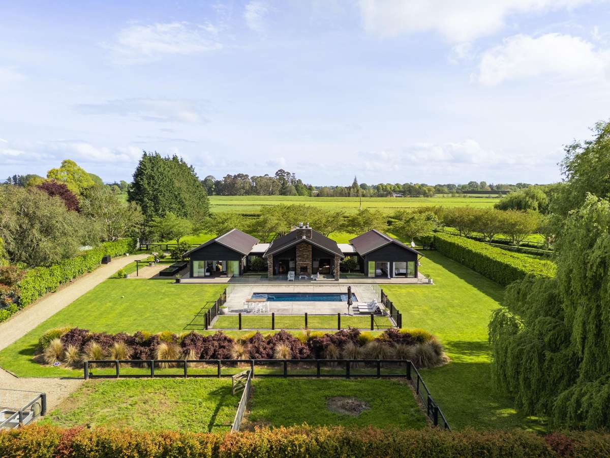 354 Bruntwood Road_1