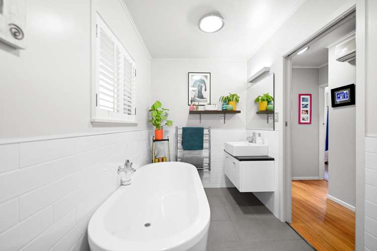 6 Tudor Crescent Chedworth_17