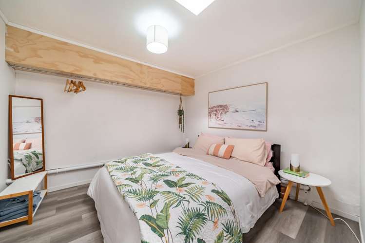 28 Bouverie Street Petone_20